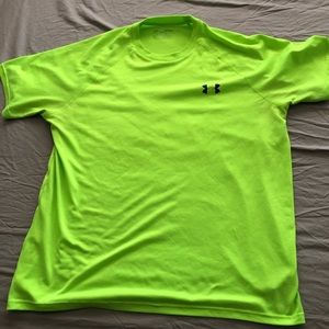 Under armour tee